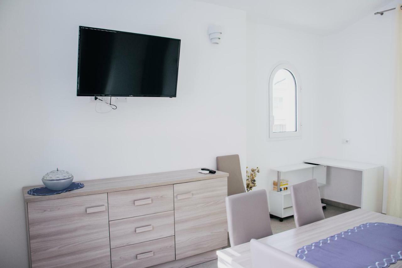 לוצוראי Milva'S Apartment מראה חיצוני תמונה